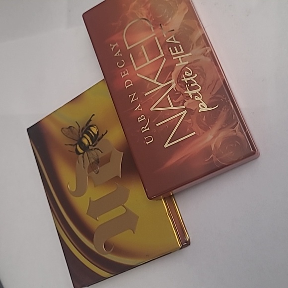 2 urban decay warm eyeshadow  palettes - Picture 3 of 4